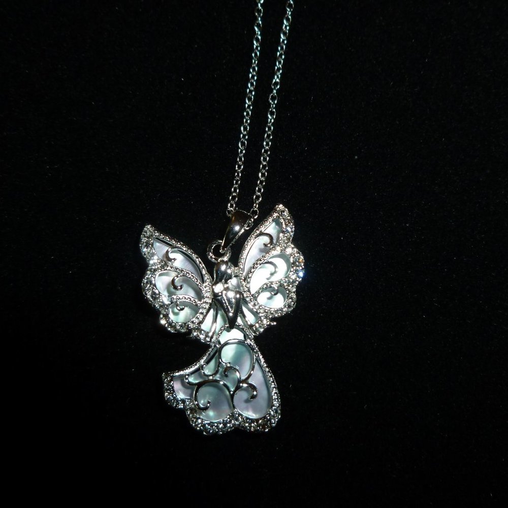 Michael Anthony Sterling Silver Angel Pendant w/Chain